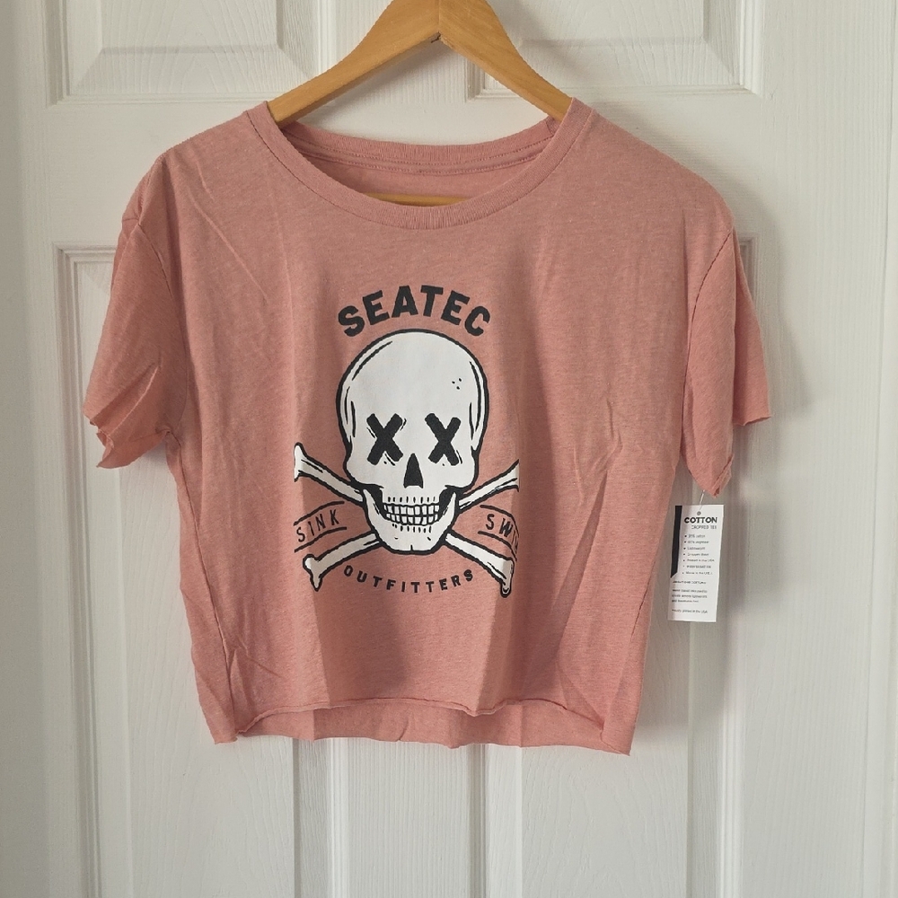 Seatec Outfitters Pink Skull Graphic Crop T-Shirt Size Med-  New